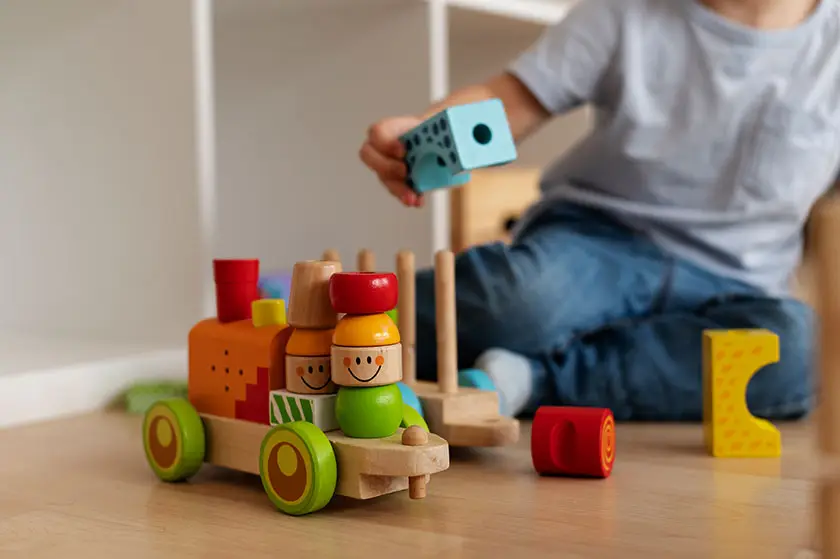 Kinder spielen in der Kindertagespflege